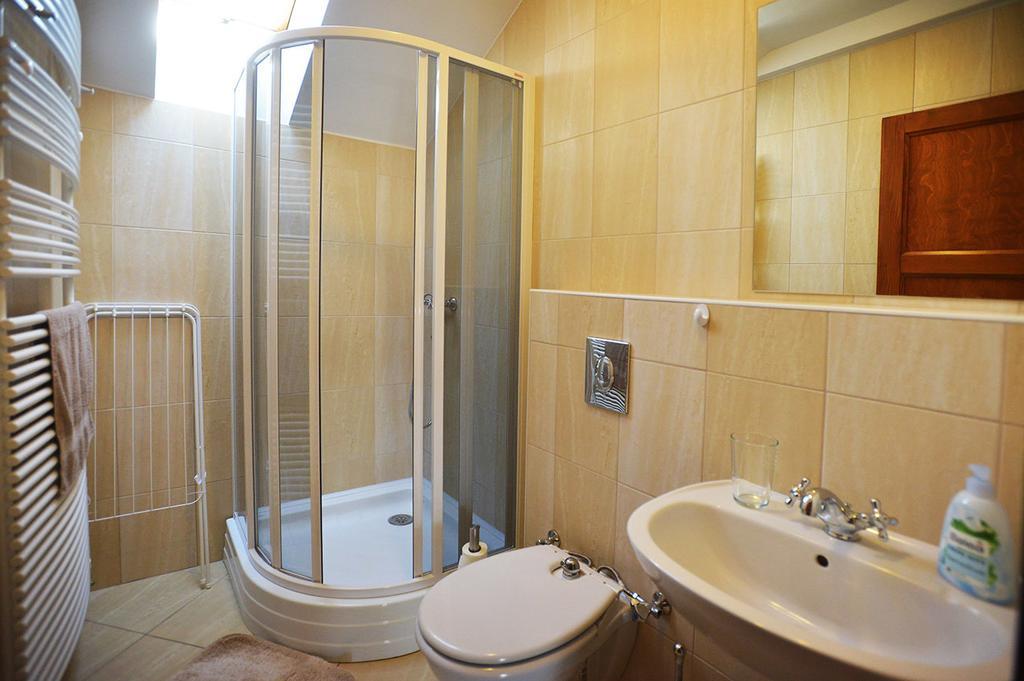 Corner Apartman Eger Ruang foto