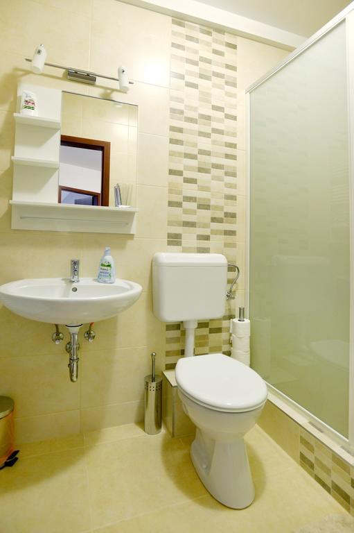 Corner Apartman Eger Ruang foto