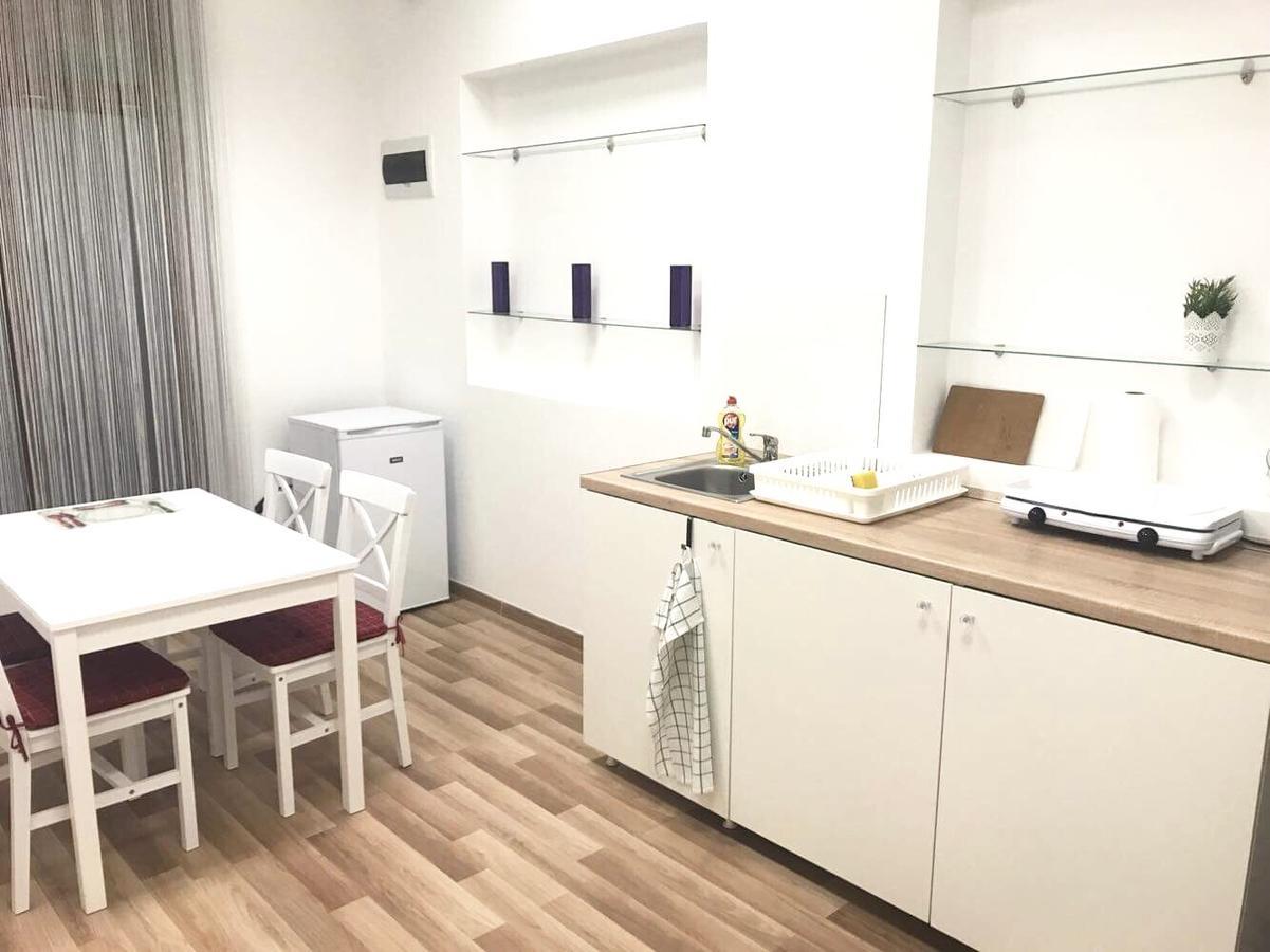 Corner Apartman Eger Bagian luar foto