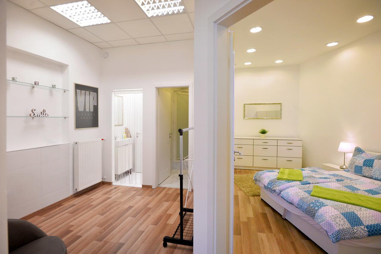 Corner Apartman Eger Bagian luar foto